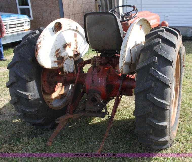 image for item H2050 Ford 601 Workmaster tractor
