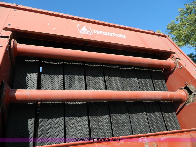 image for item H2356 Hesston 565A round baler