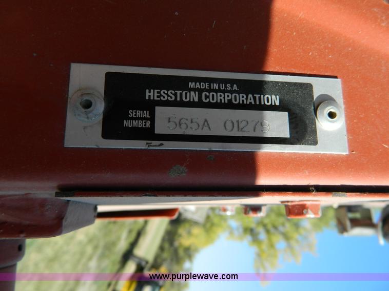 image for item H2356 Hesston 565A round baler