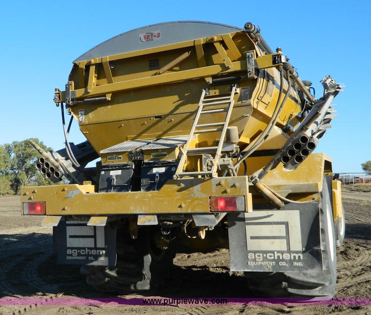 image for item H2367 2001 Ag-Chem 8104 Air Max self-propelled applicator