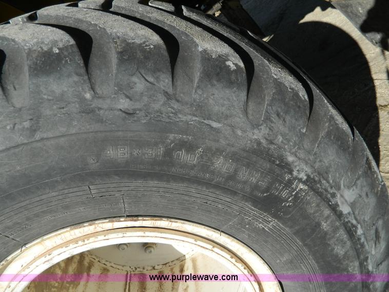 image for item H2367 2001 Ag-Chem 8104 Air Max self-propelled applicator