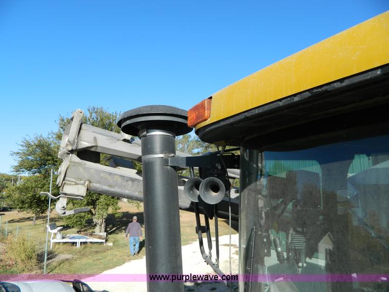 image for item H2367 2001 Ag-Chem 8104 Air Max self-propelled applicator