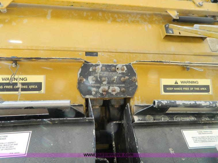 image for item H2367 2001 Ag-Chem 8104 Air Max self-propelled applicator