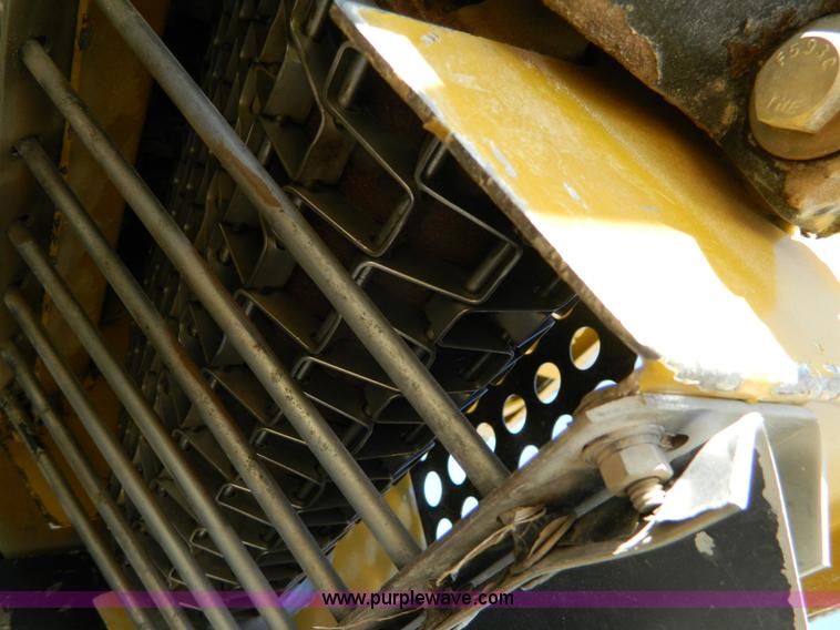 image for item H2367 2001 Ag-Chem 8104 Air Max self-propelled applicator