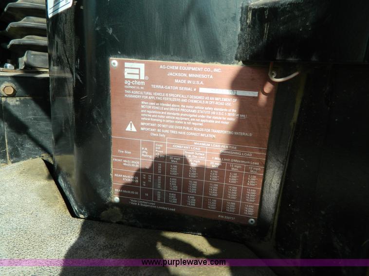 image for item H2367 2001 Ag-Chem 8104 Air Max self-propelled applicator