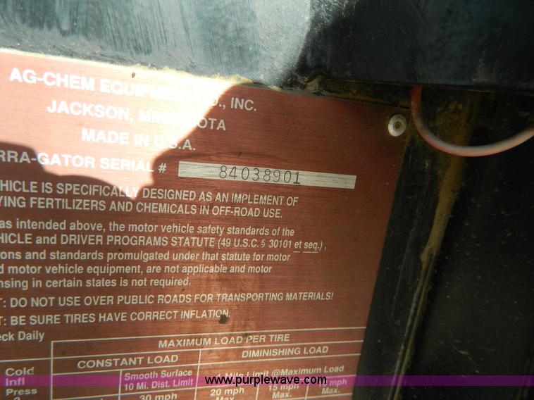 image for item H2367 2001 Ag-Chem 8104 Air Max self-propelled applicator