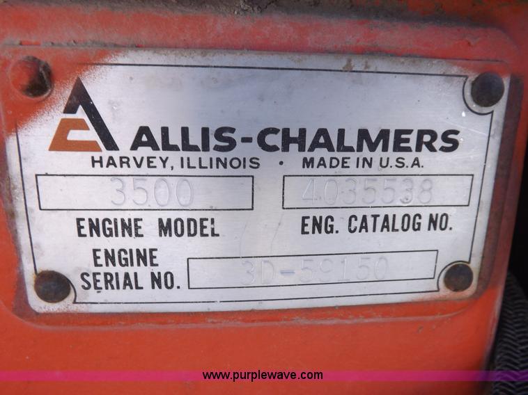 image for item H9013 Allis Chalmers six cylinder turbo diesel engine