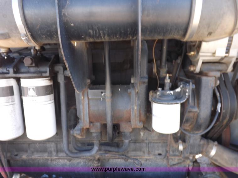 image for item H9014 Allis Chalmers six cylinder turbo diesel engine