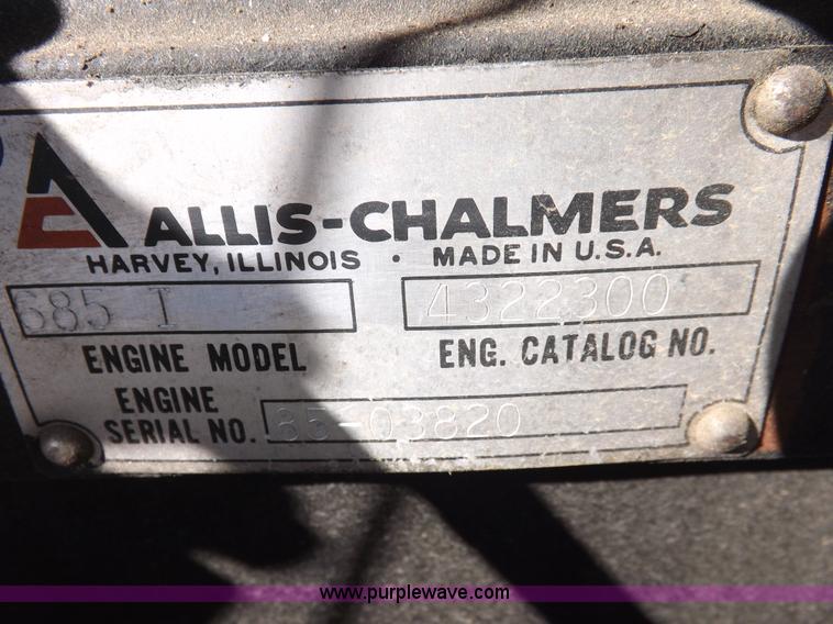 image for item H9014 Allis Chalmers six cylinder turbo diesel engine