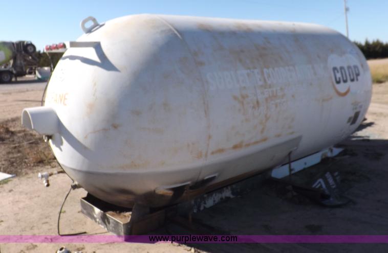 image for item H9016 Arrow Tank Manufacturing propane tank