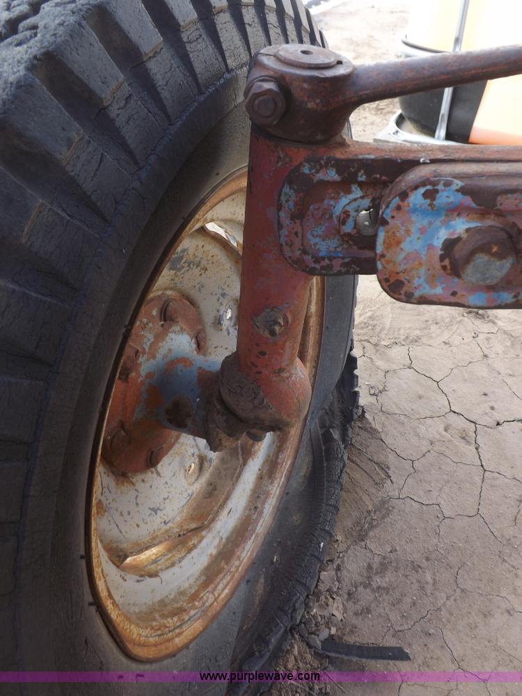 image for item H9017 Ford 8N tractor