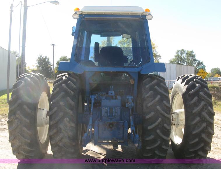 image for item H9373 1979 Ford TW30 tractor