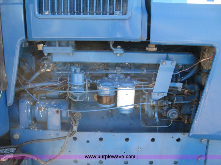 image for item H9373 1979 Ford TW30 tractor