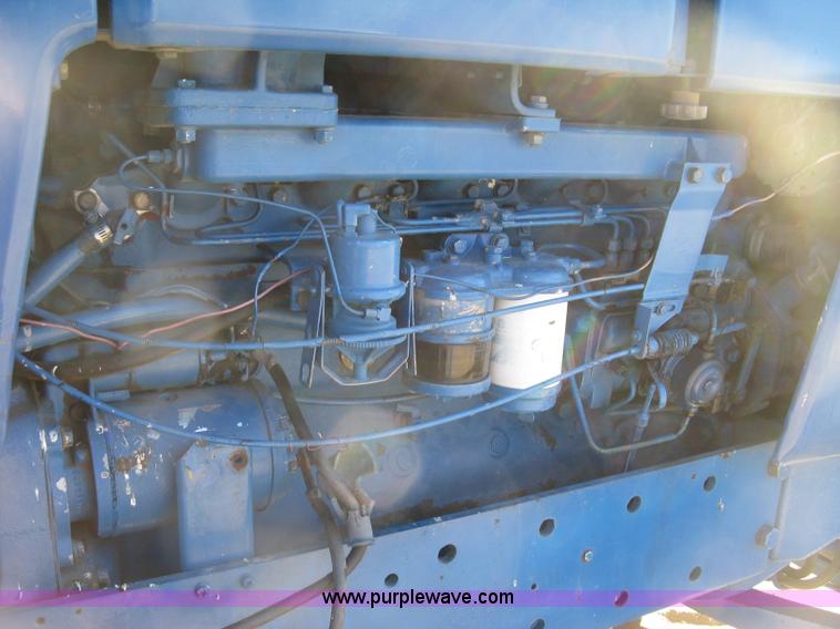 image for item H9373 1979 Ford TW30 tractor