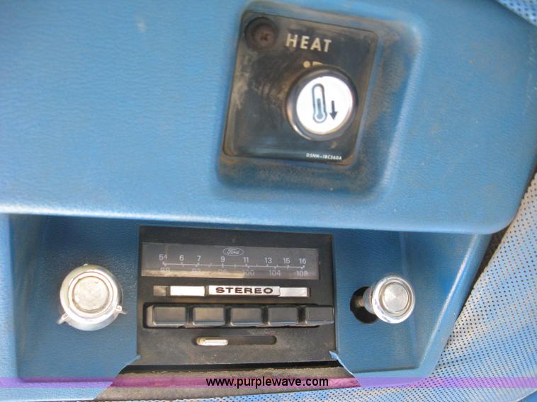 image for item H9373 1979 Ford TW30 tractor