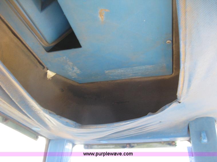 image for item H9373 1979 Ford TW30 tractor