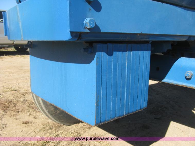 image for item H9373 1979 Ford TW30 tractor