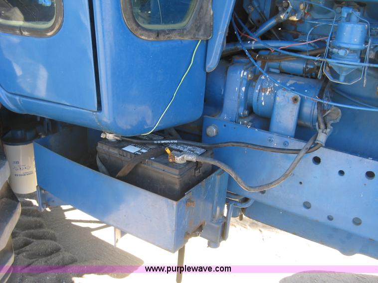 image for item H9373 1979 Ford TW30 tractor