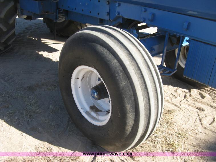 image for item H9373 1979 Ford TW30 tractor