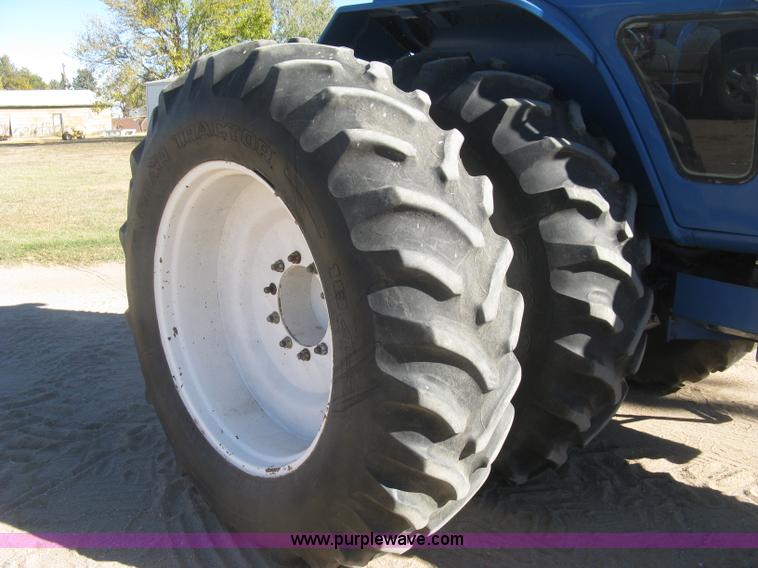 image for item H9373 1979 Ford TW30 tractor