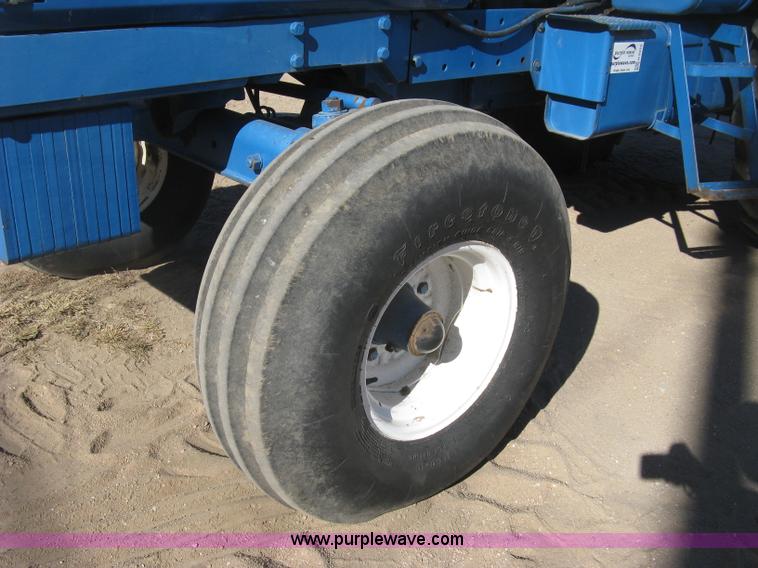 image for item H9373 1979 Ford TW30 tractor