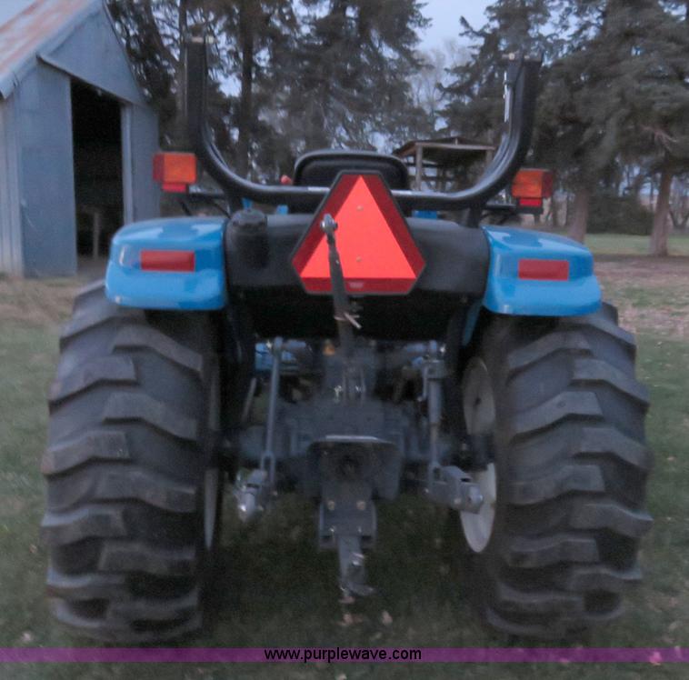 image for item I5921 2001 New Holland TC35 MFWD tractor