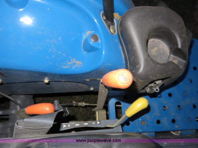 image for item I5921 2001 New Holland TC35 MFWD tractor