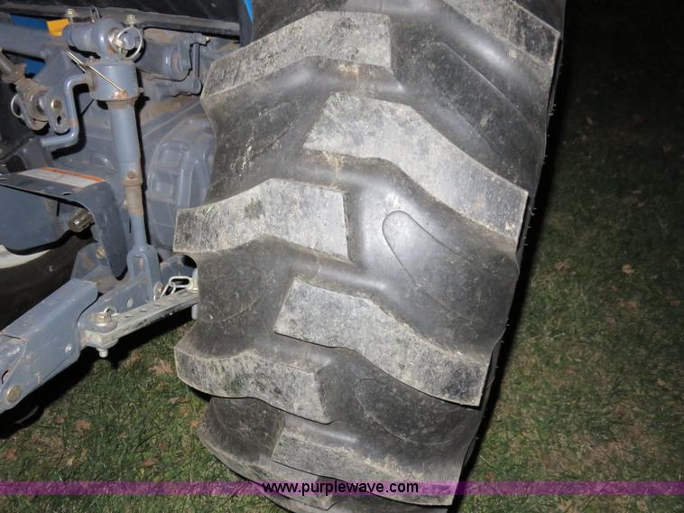 image for item I5921 2001 New Holland TC35 MFWD tractor