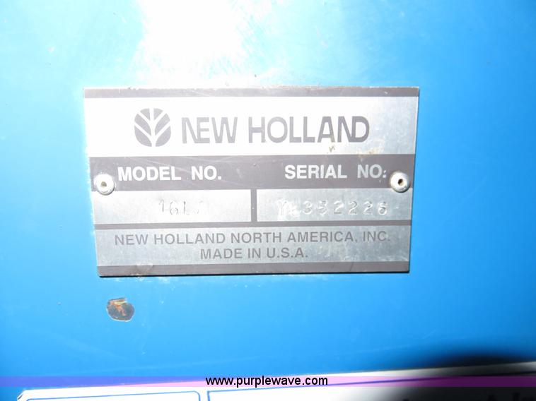 image for item I5921 2001 New Holland TC35 MFWD tractor