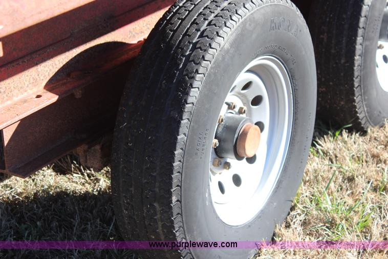 image for item I5992 1988 Donahue double axle hydraulic dump trailer