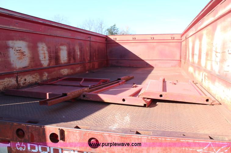 image for item I5992 1988 Donahue double axle hydraulic dump trailer
