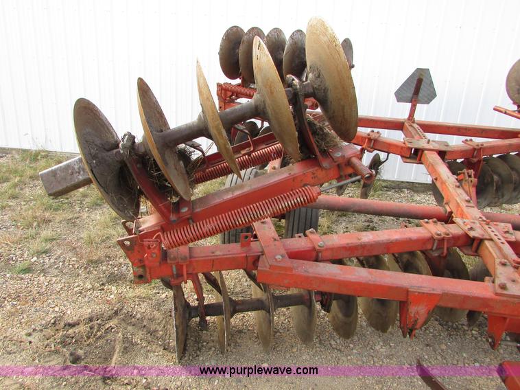 image for item I6003 Massey-Ferguson 620 disk