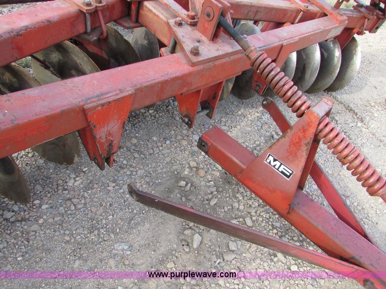 image for item I6003 Massey-Ferguson 620 disk