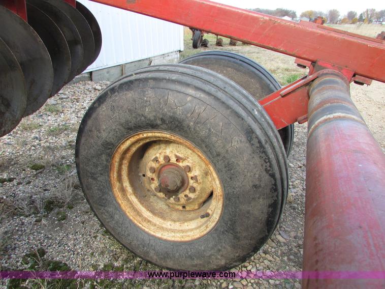 image for item I6003 Massey-Ferguson 620 disk