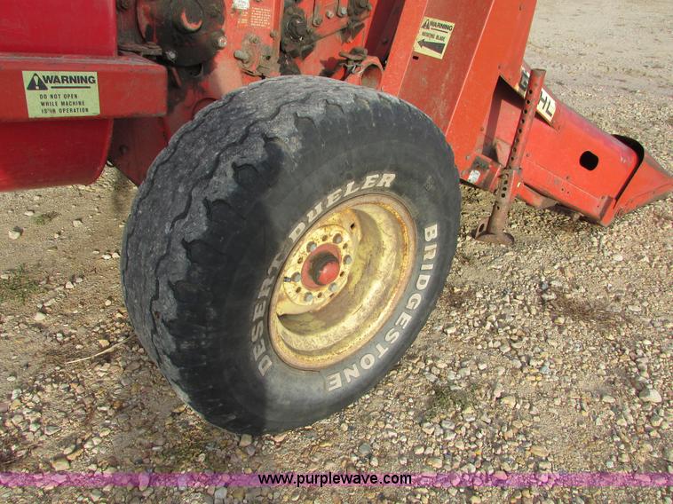 image for item I6005 Gehl C13 two row corn chopper