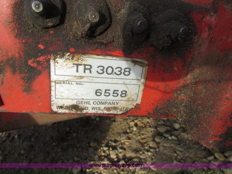 image for item I6005 Gehl C13 two row corn chopper