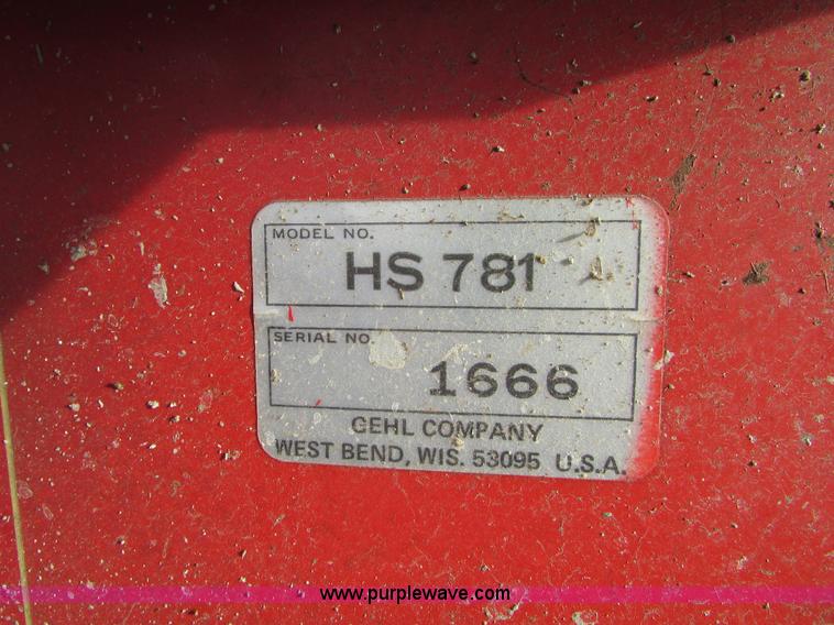 image for item I6005 Gehl C13 two row corn chopper