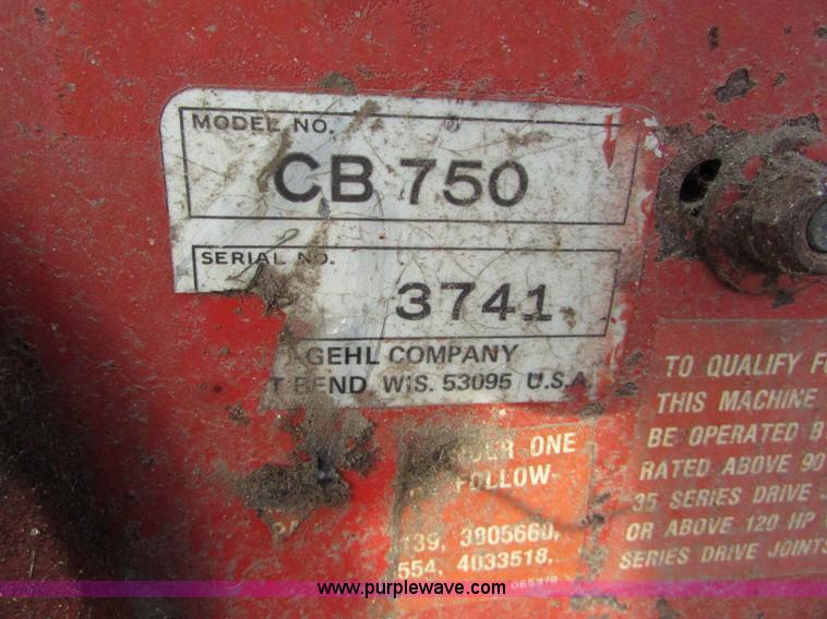 image for item I6005 Gehl C13 two row corn chopper