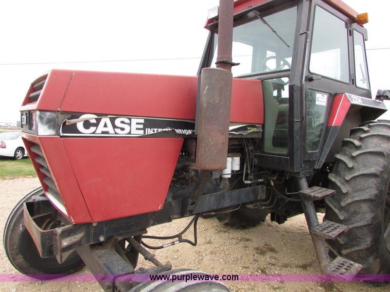 image for item I6011 1984 Case IH 2294 tractor