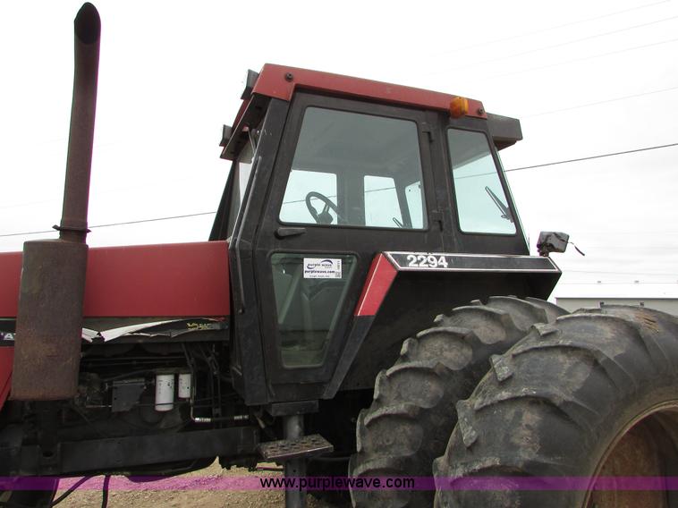 image for item I6011 1984 Case IH 2294 tractor