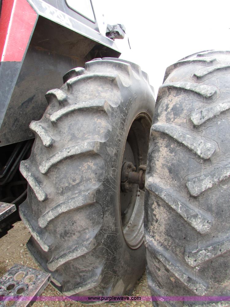 image for item I6011 1984 Case IH 2294 tractor