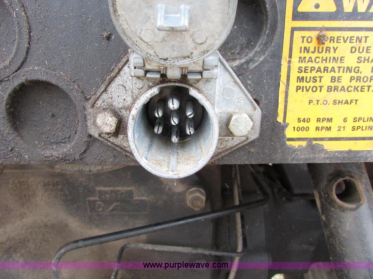 image for item I6011 1984 Case IH 2294 tractor