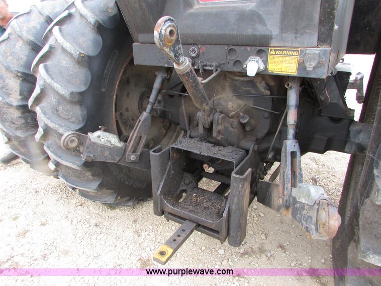 image for item I6011 1984 Case IH 2294 tractor