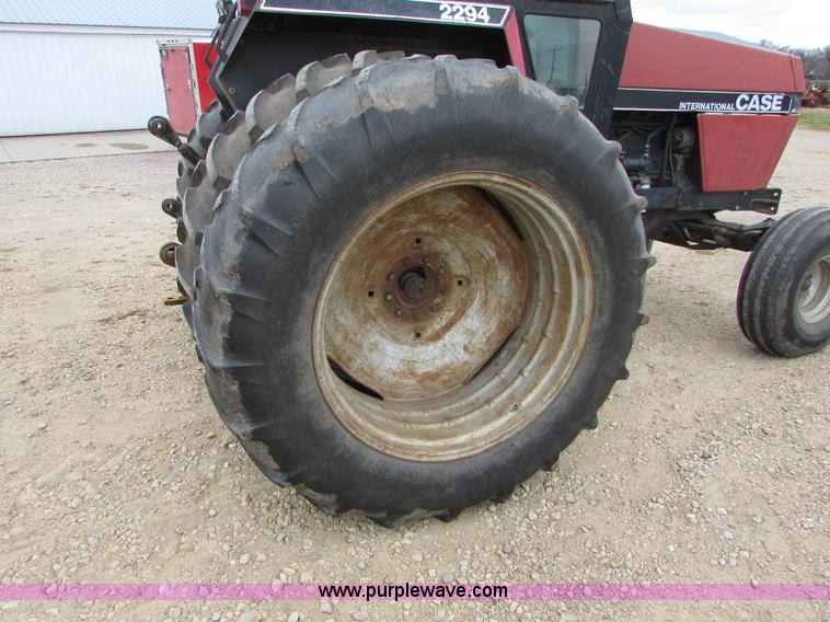 image for item I6011 1984 Case IH 2294 tractor