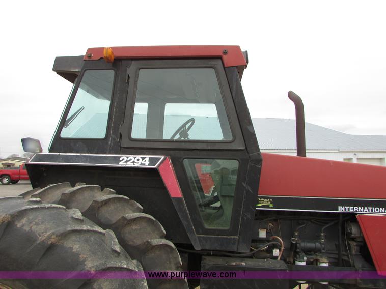 image for item I6011 1984 Case IH 2294 tractor