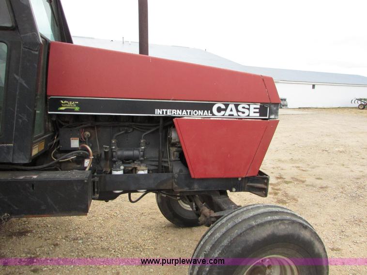 image for item I6011 1984 Case IH 2294 tractor