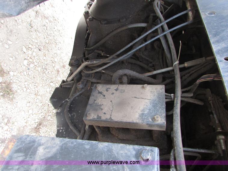 image for item I6011 1984 Case IH 2294 tractor