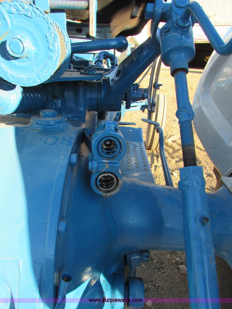 image for item I6729 Ford 4000 tractor