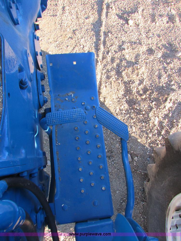 image for item I6729 Ford 4000 tractor