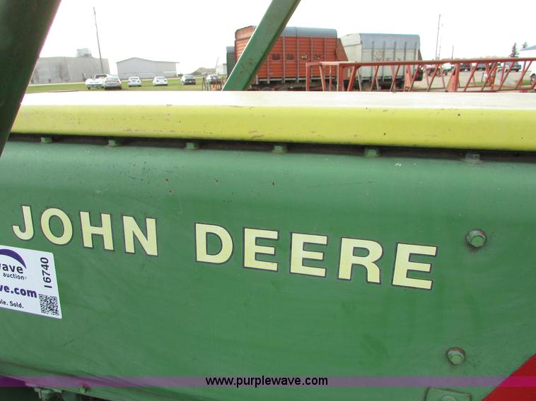 image for item I6740 John Deere 520 grain drill